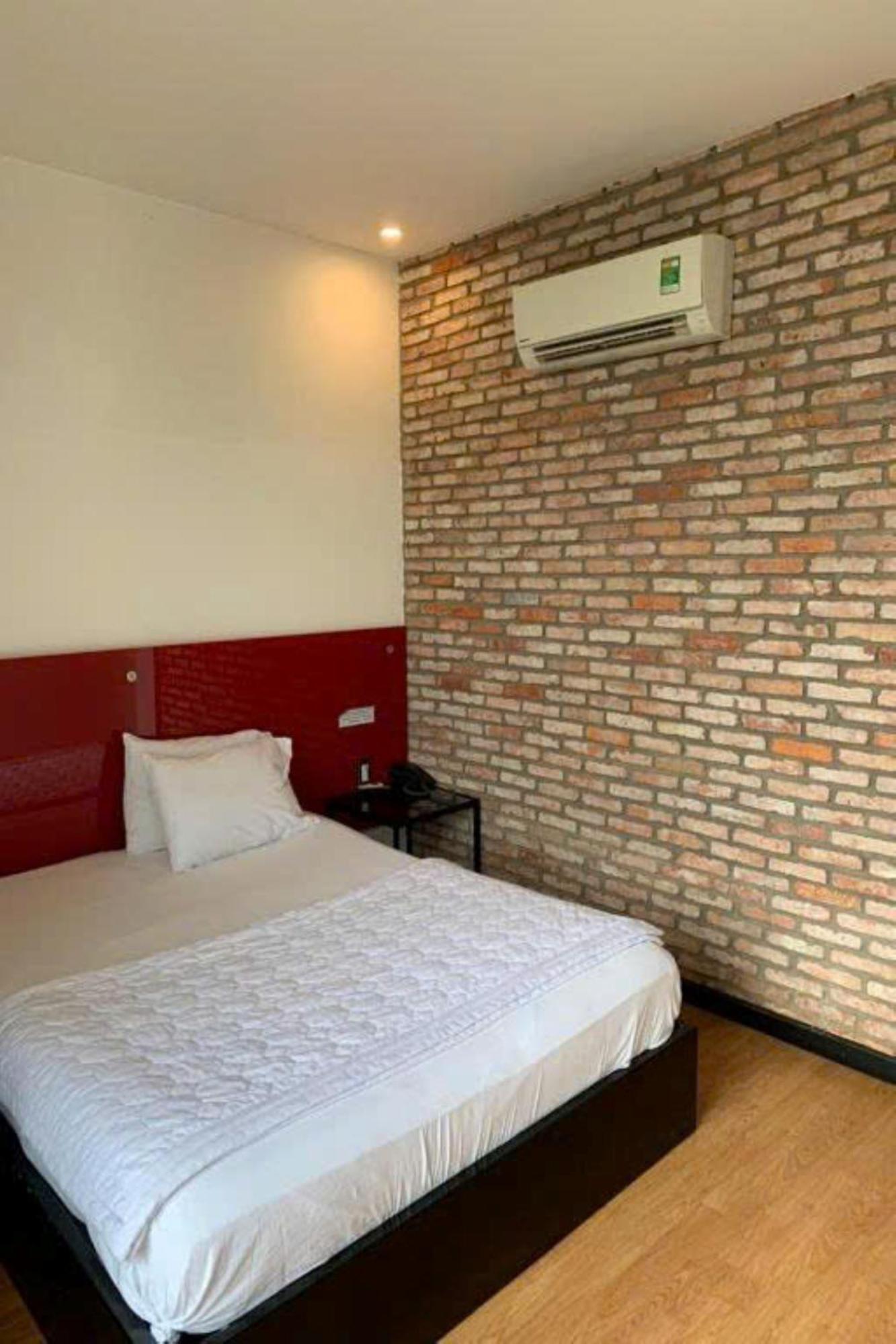 Gia Huyen Hotel โฮจิมินห์ซิตี้ ภายนอก รูปภาพ