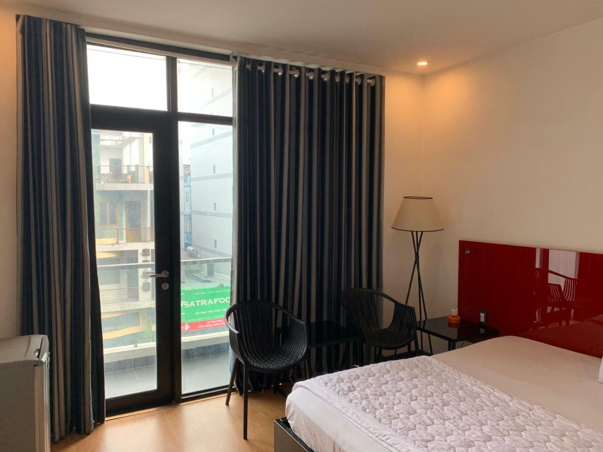 Gia Huyen Hotel โฮจิมินห์ซิตี้ ภายนอก รูปภาพ